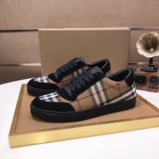 Burberry Low Shoes